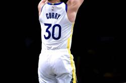 爱游戏直播-关于勇士逆转胜雷霆，库里三分绝杀铁血复仇的信息