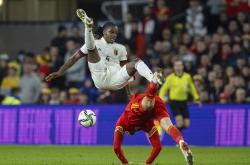 爱游戏地址-昨晚昂热客场战平多尔格克，势头下滑