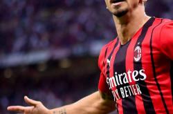 爱游戏地址-伊布拉希莫维奇重回米兰，球迷热切期待英雄归来