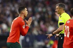 爱游戏新闻-葡萄牙成功晋级，击败对手晋级欧锦赛八强的简单介绍