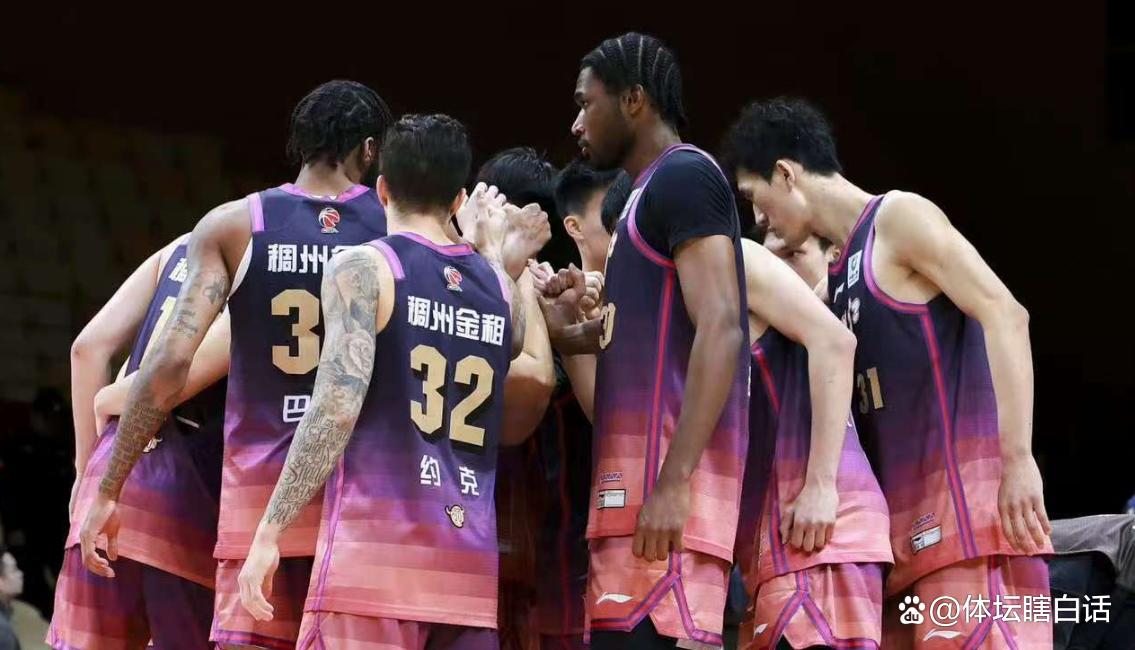新疆男篮在浙江队击败对手,喜获胜利 新疆男篮在浙江队击败对手,喜获胜利