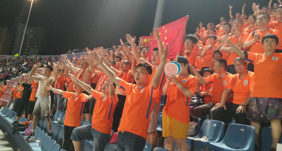 北京首钢队球迷组织助威团,助力球队取得胜利的简单介绍 北京首钢队球迷组织助威团,助力球队取得胜利的简单介绍