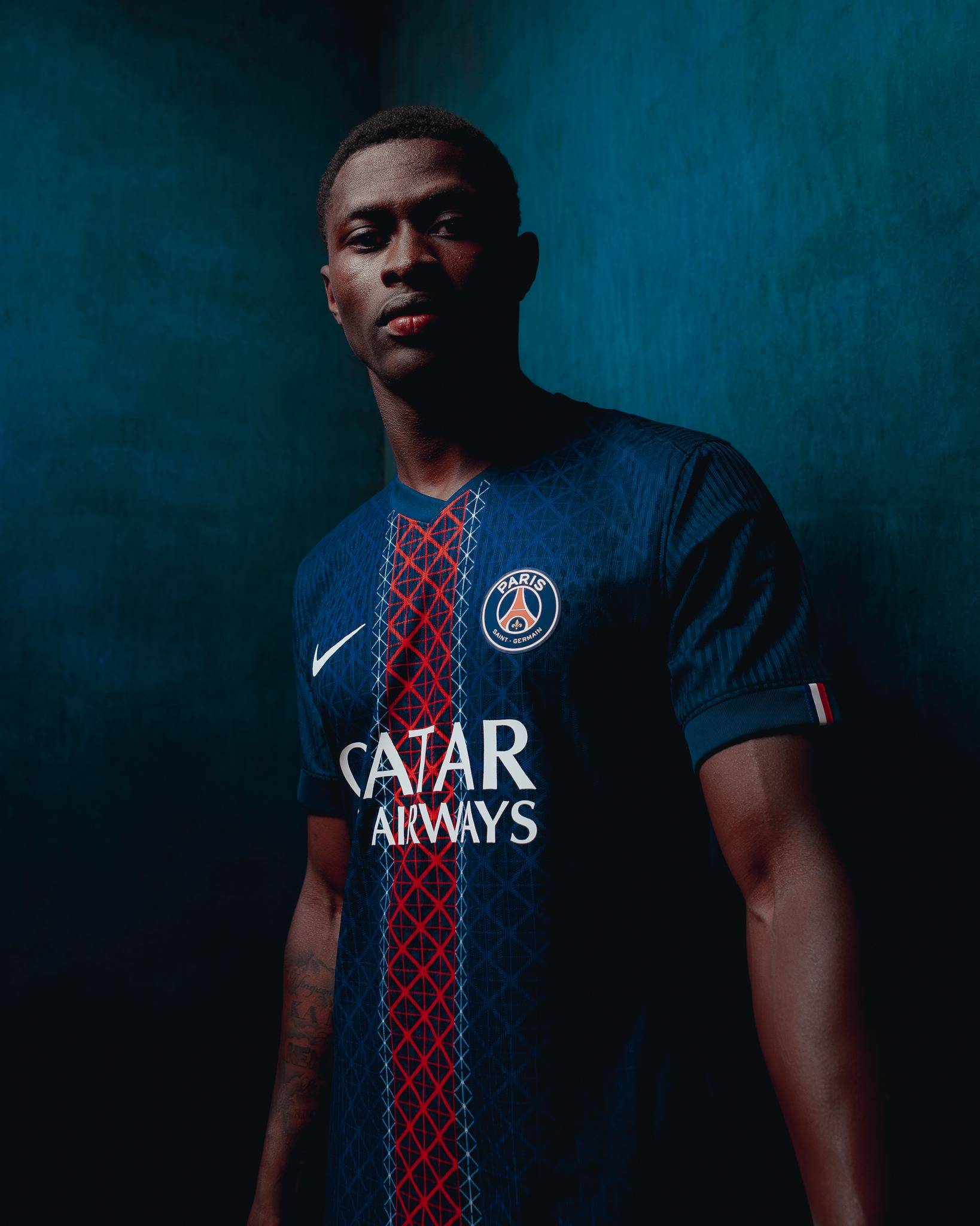 巴黎圣日耳曼大将因伤告别赛季的简单介绍