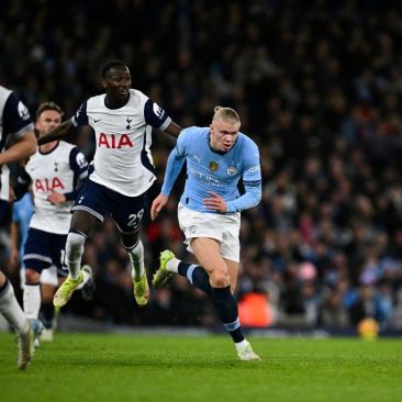 热刺惨遭血洗，惊现连败之势的简单介绍