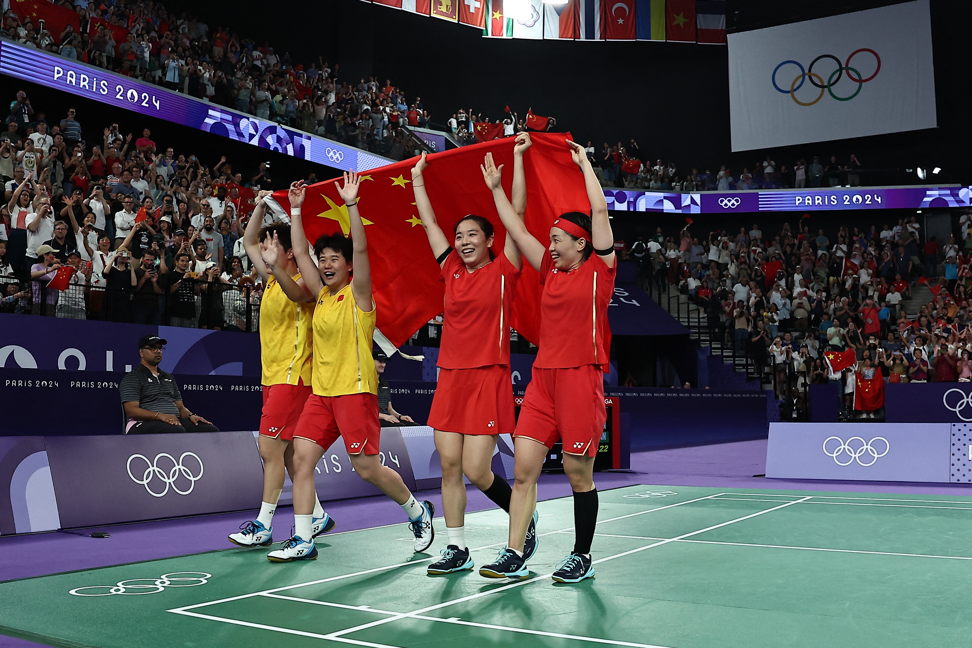 包含中国国家队备战奥运进入决赛前夕实力强劲的词条