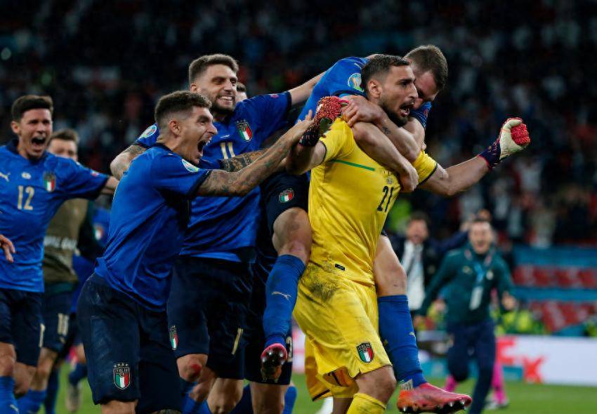 欧预赛比赛中球队们实力悬殊，赛果扑朔迷离的简单介绍