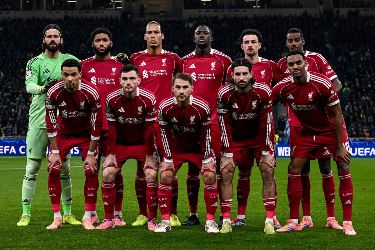 包含热那亚击败萨索洛，豪取三分的词条