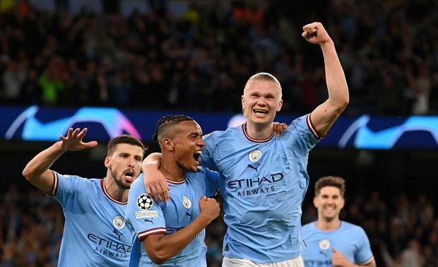 曼城横扫出局，无缘深入晋级之路脚步终结的简单介绍